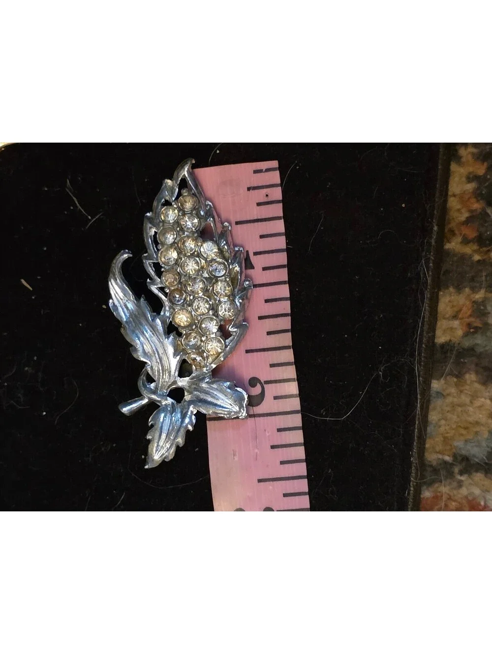 Vintage Silver-Tone Rhinestone Bunch Leaf Cluster Statement Brooch